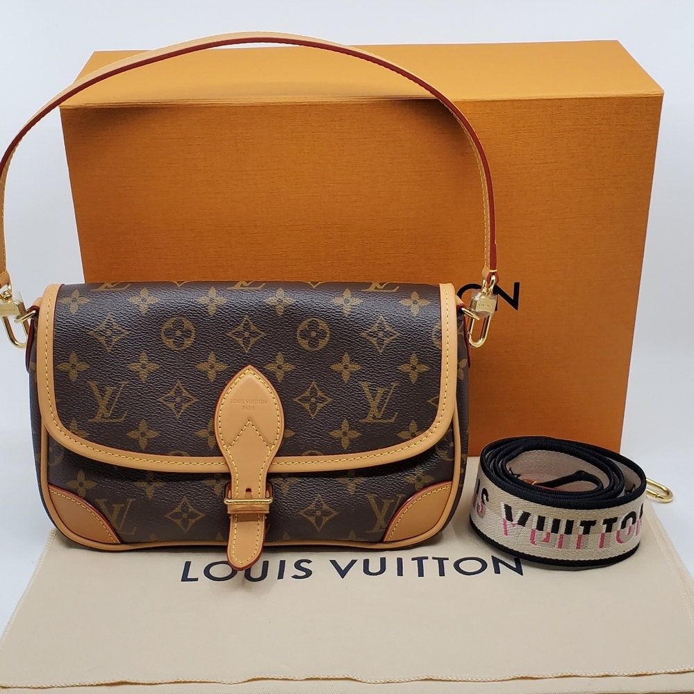 Louis Vuitton Diane PM Monogram PM - Picture 1 of 15